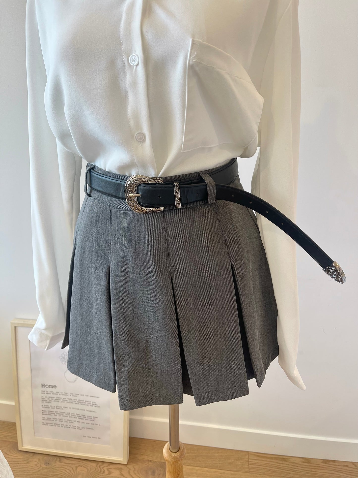 Posie Pleated Skirt (With Belt)