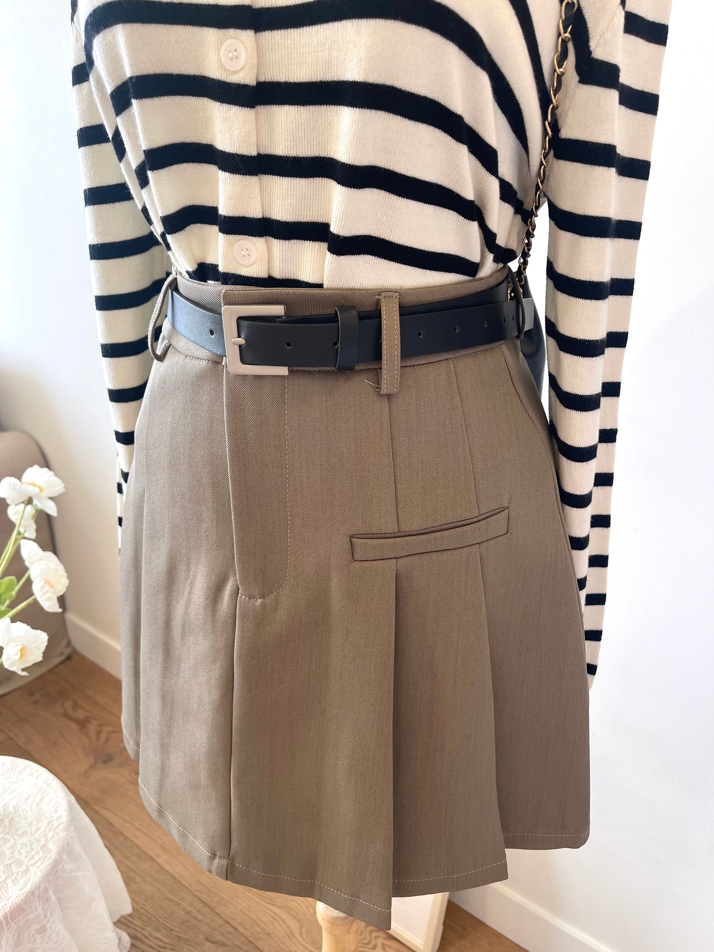 Mia Pleated Skirt (With Belt)