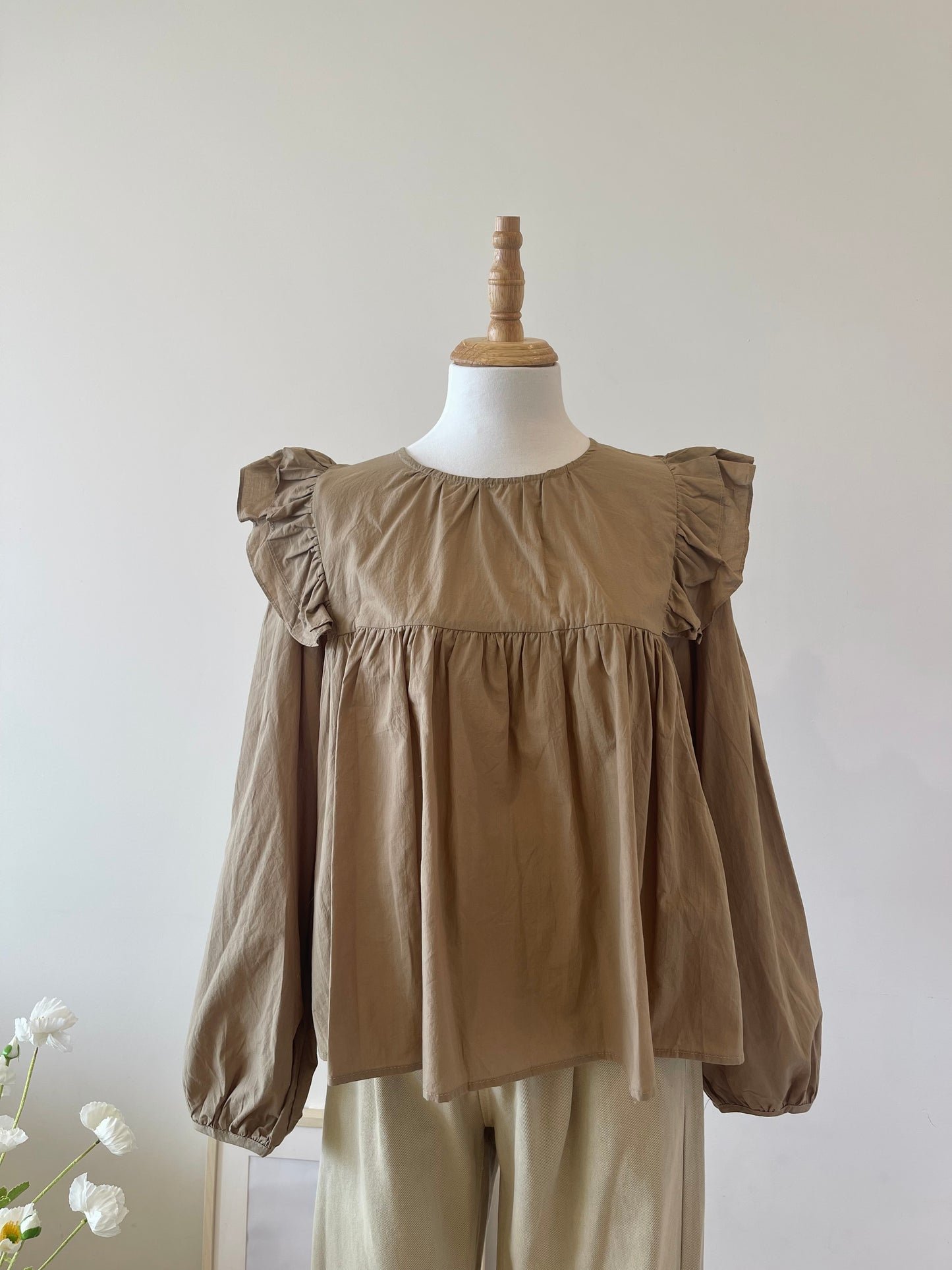 Lindy Blouse